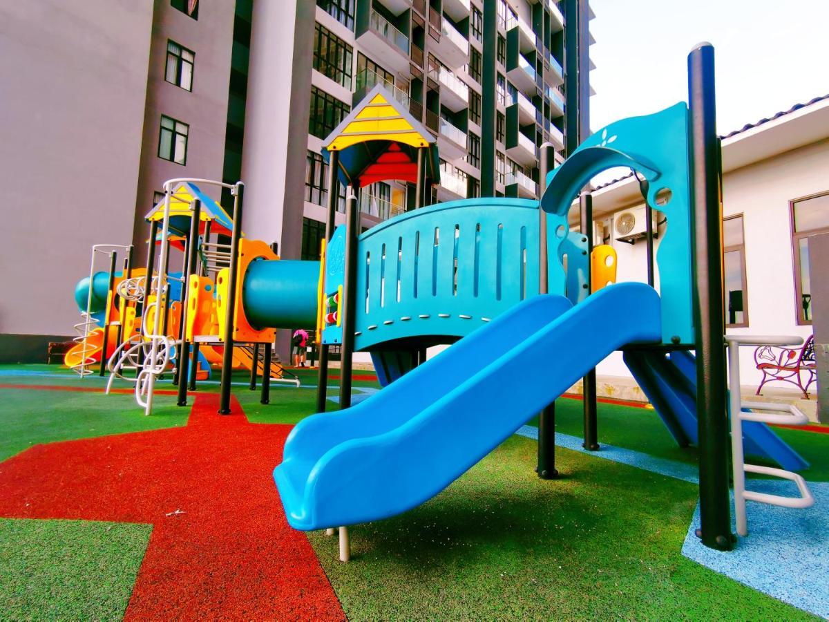 Legoland 3Min Lakeview Happyrainbowsuite 7Pax 2R2B Нусаяя Екстер'єр фото